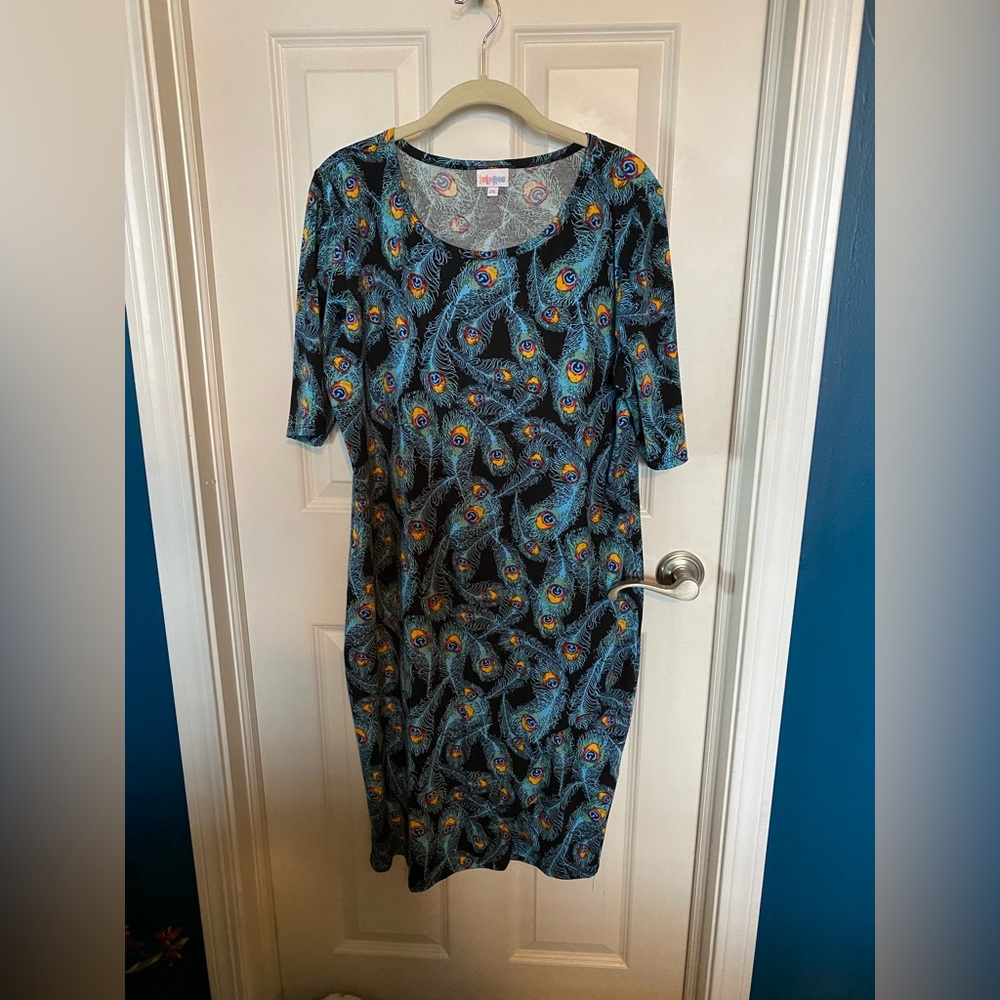 LuLaRoe Julia dress